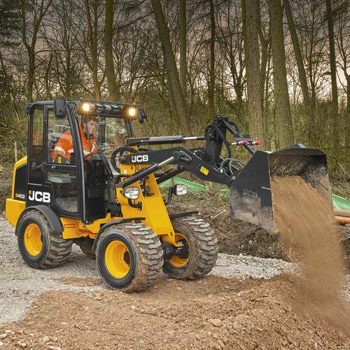 Фронтальный погрузчик JCB 403