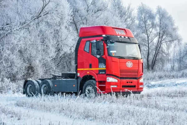 Седельный Тягач FAW J6 6Х4