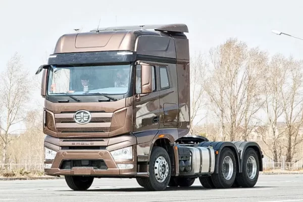 Седельный Тягач FAW J7 6Х4